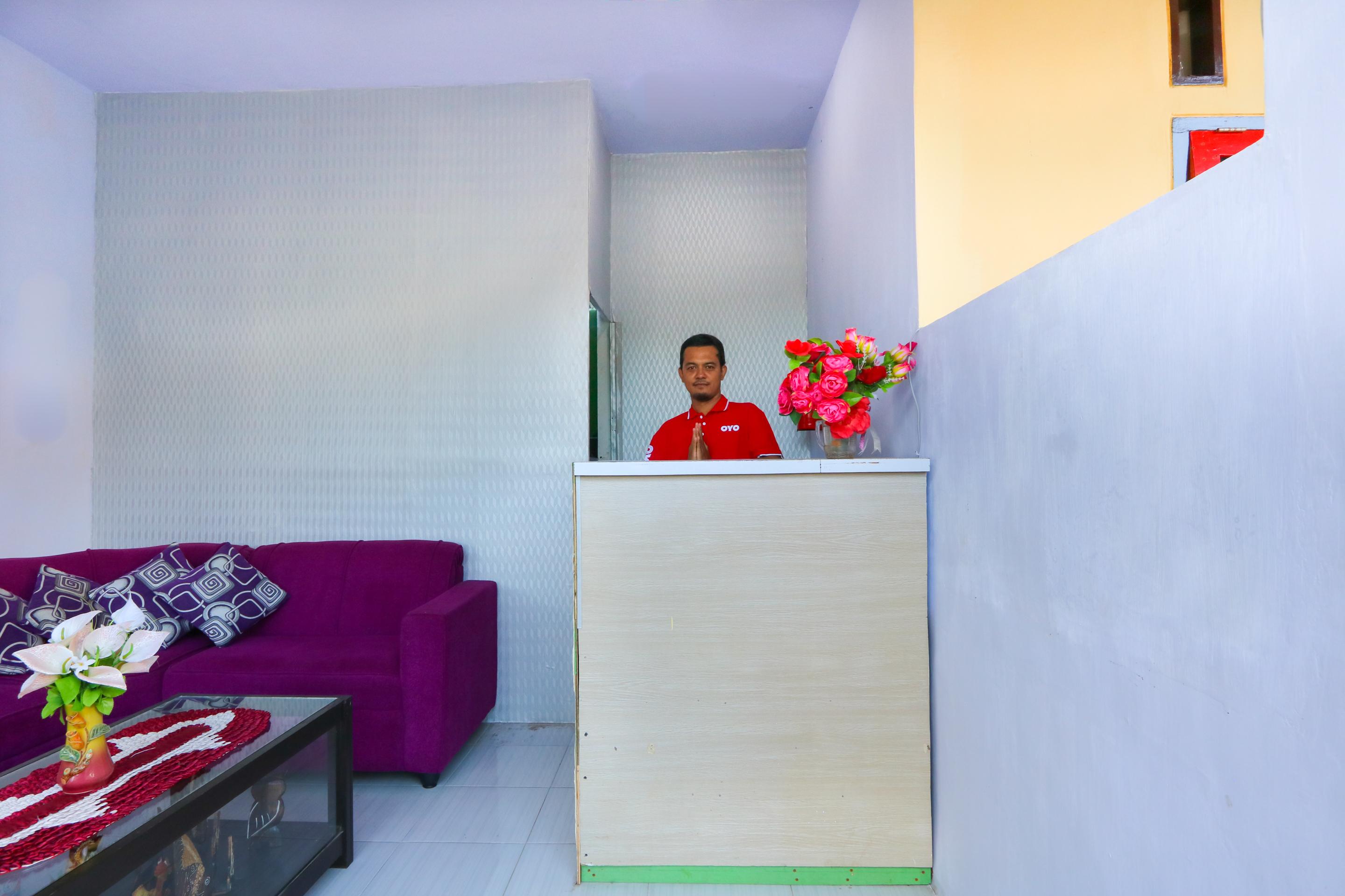 Reddoorz At El Shaday Homestay Banyuwangi Banyuwangi  Eksteriør billede