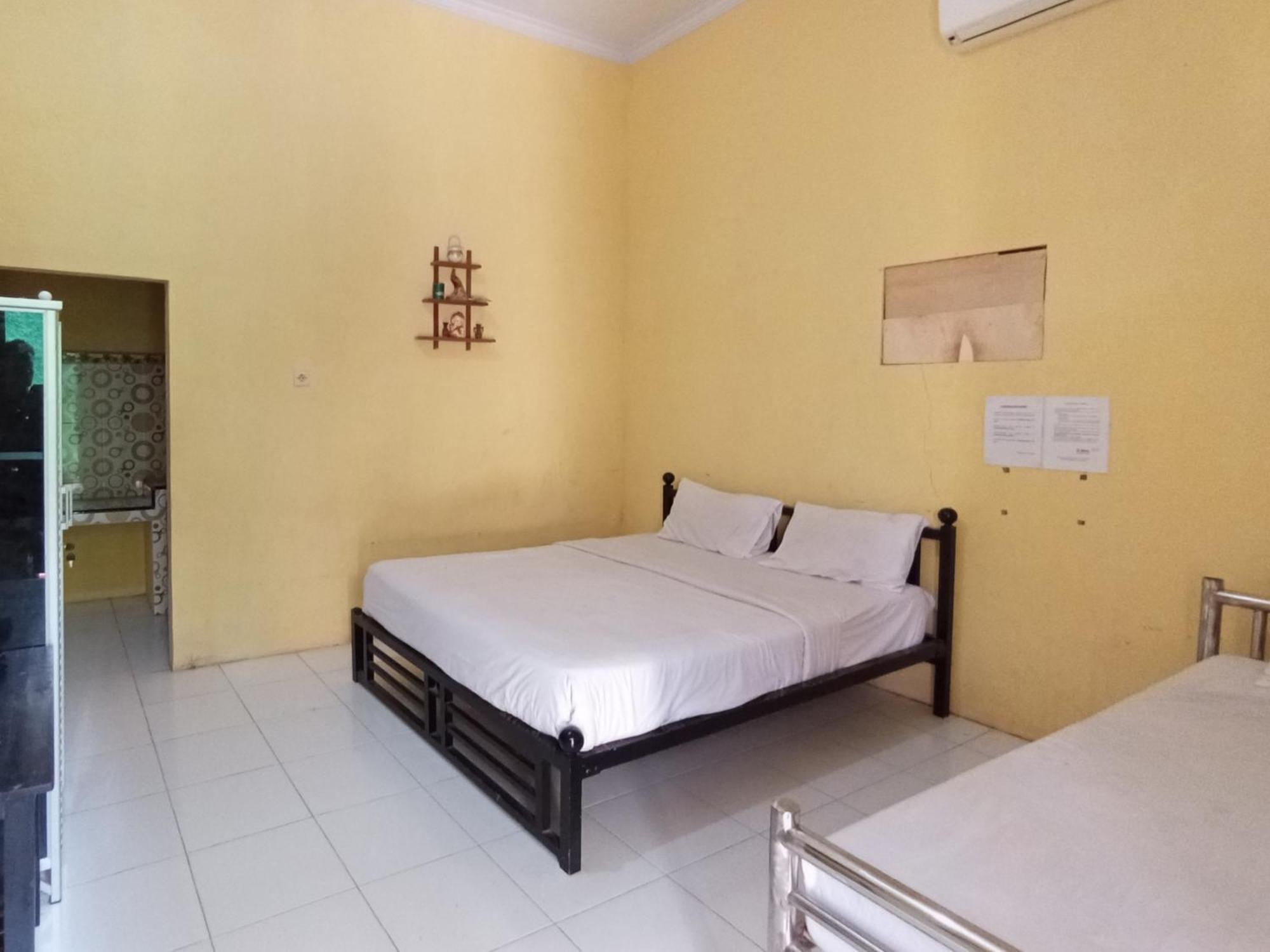 Reddoorz At El Shaday Homestay Banyuwangi Banyuwangi  Eksteriør billede