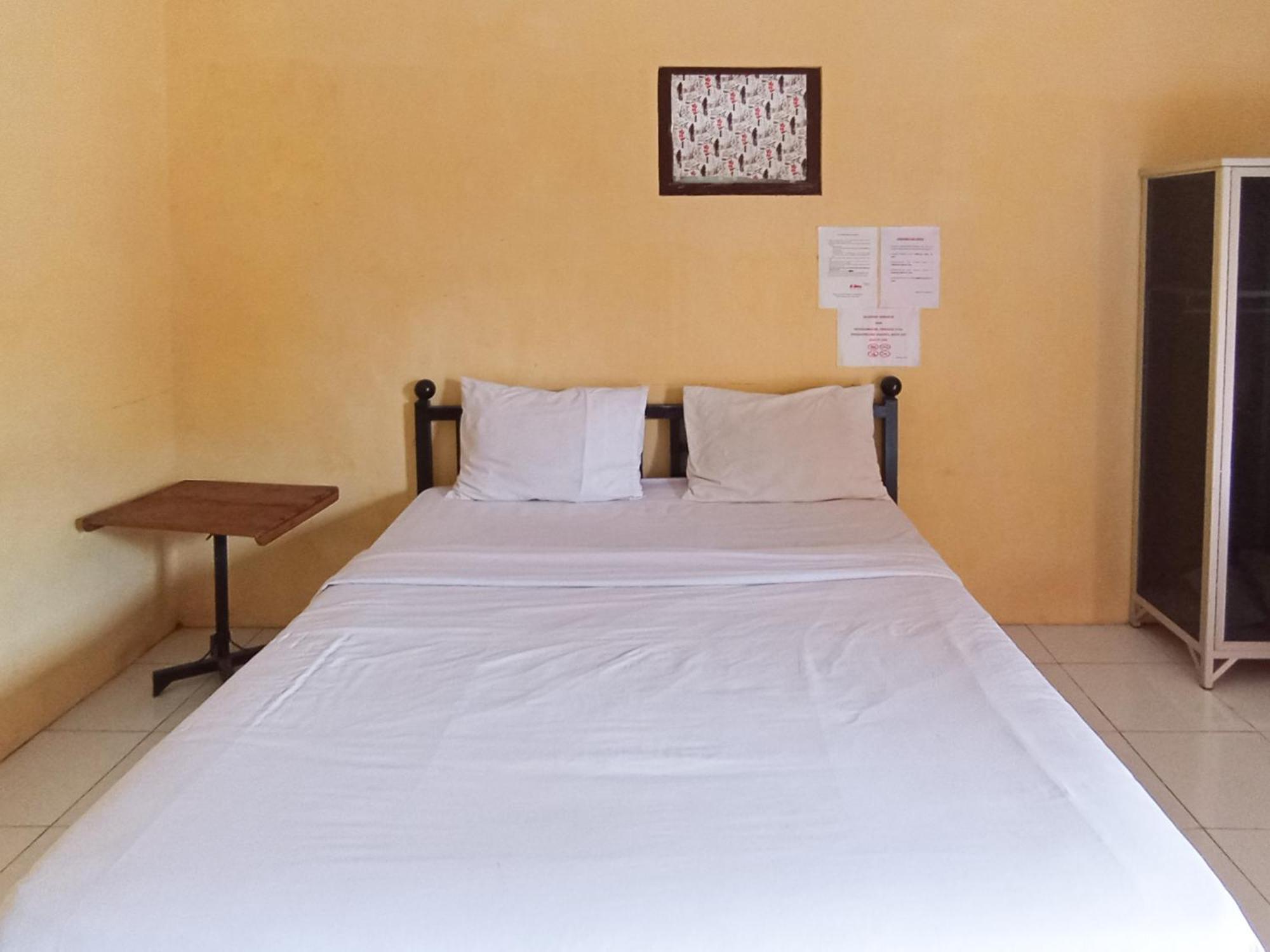 Reddoorz At El Shaday Homestay Banyuwangi Banyuwangi  Eksteriør billede