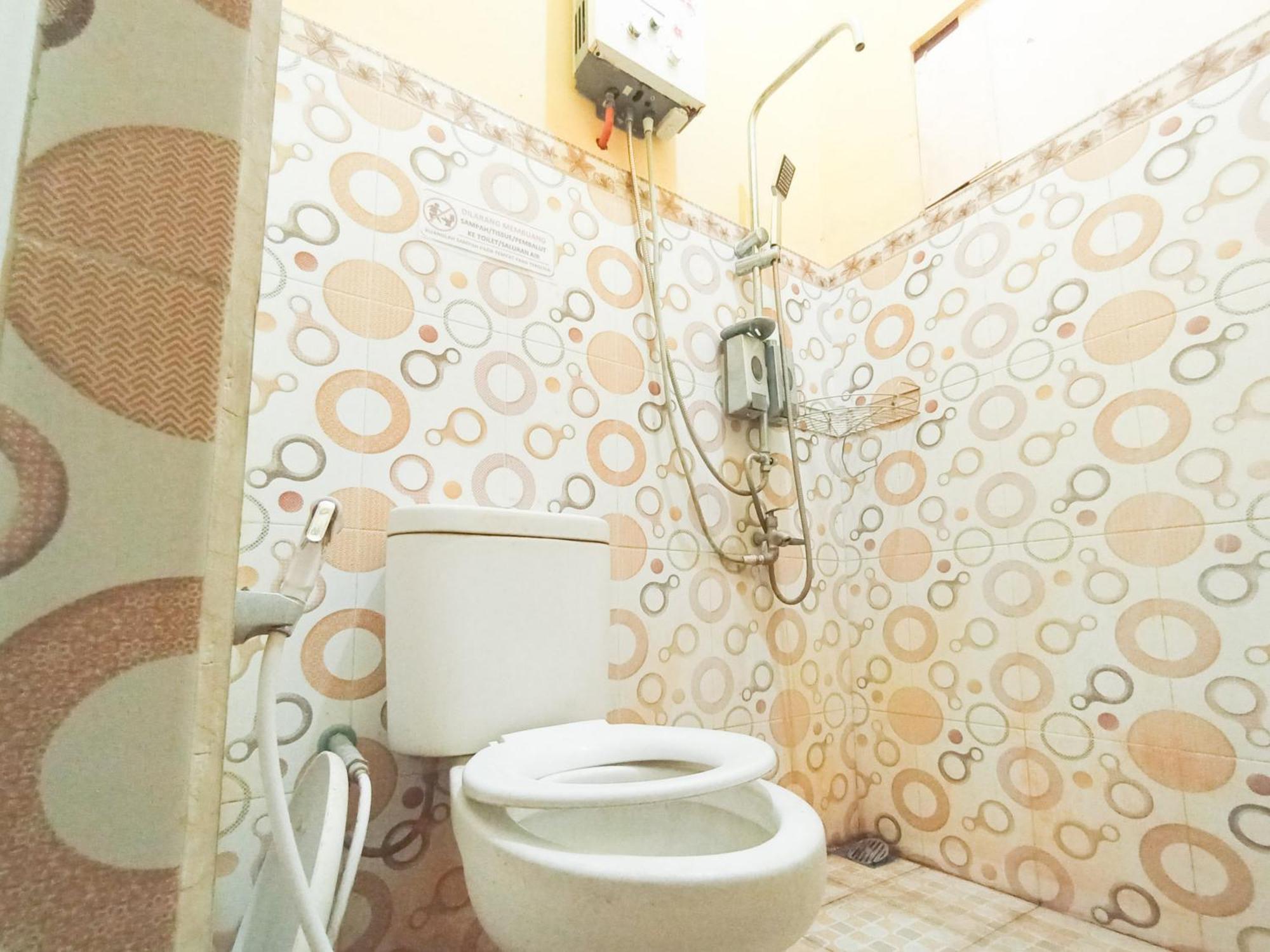 Reddoorz At El Shaday Homestay Banyuwangi Banyuwangi  Eksteriør billede