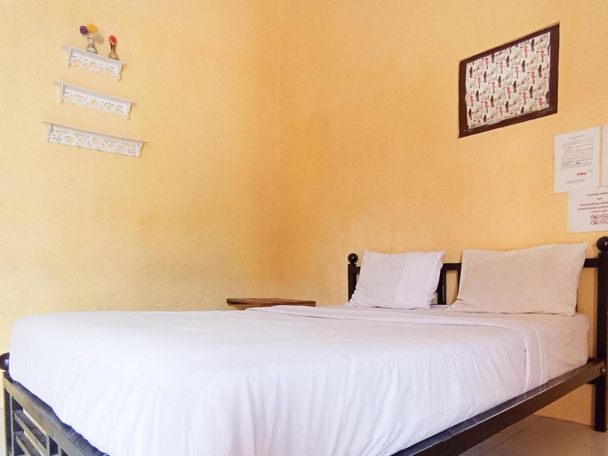 Reddoorz At El Shaday Homestay Banyuwangi Banyuwangi  Eksteriør billede