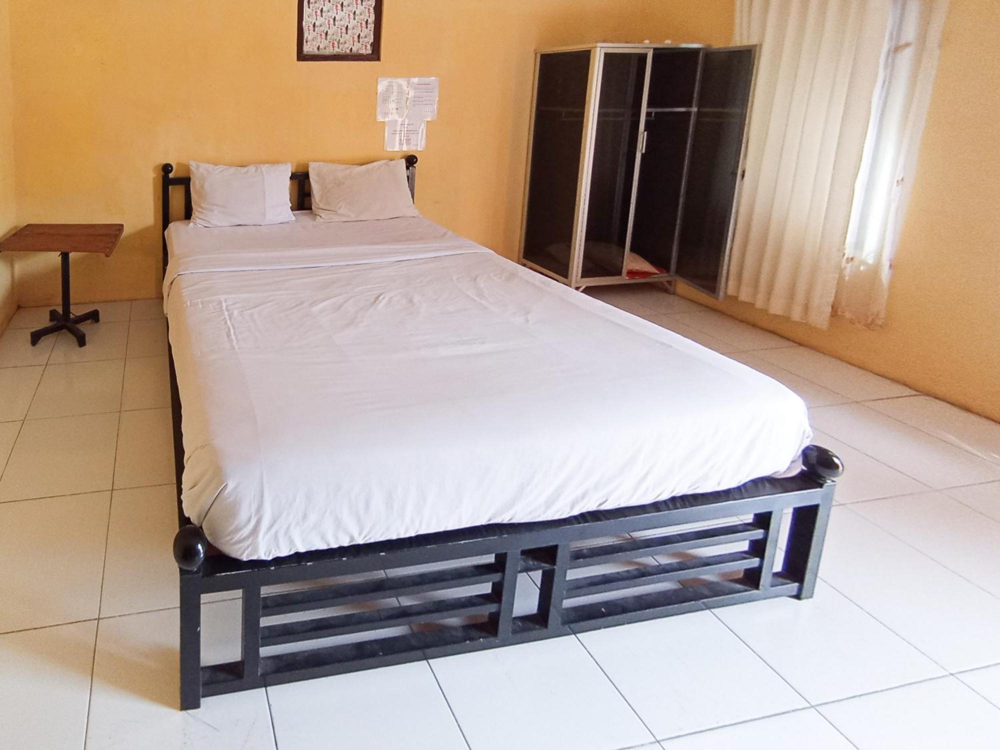 Reddoorz At El Shaday Homestay Banyuwangi Banyuwangi  Eksteriør billede