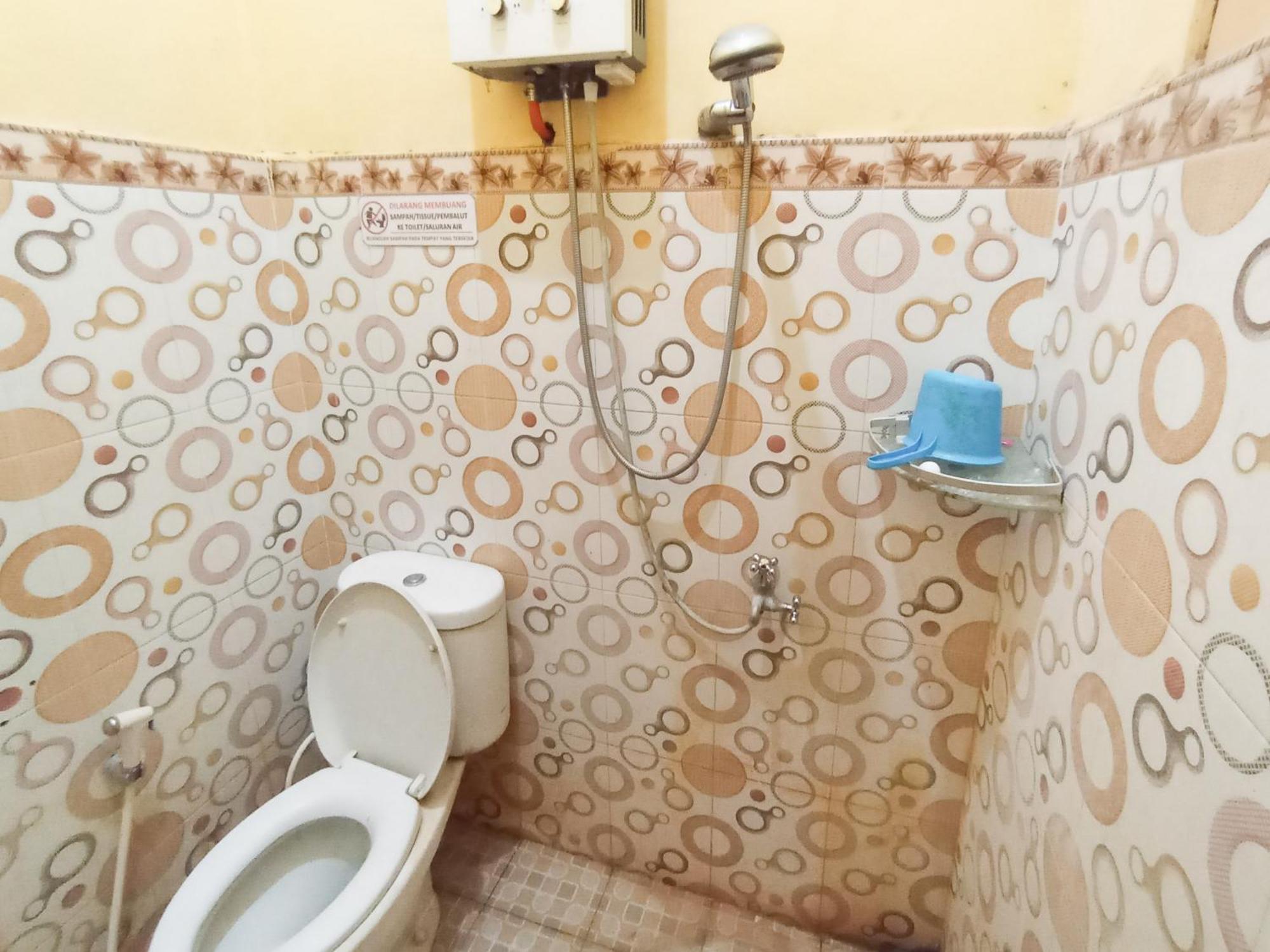 Reddoorz At El Shaday Homestay Banyuwangi Banyuwangi  Eksteriør billede